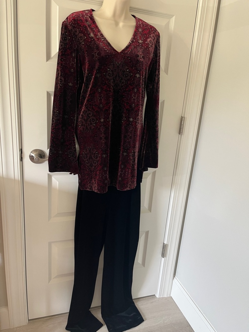 Studio I Black Wide-Leg Pants and top